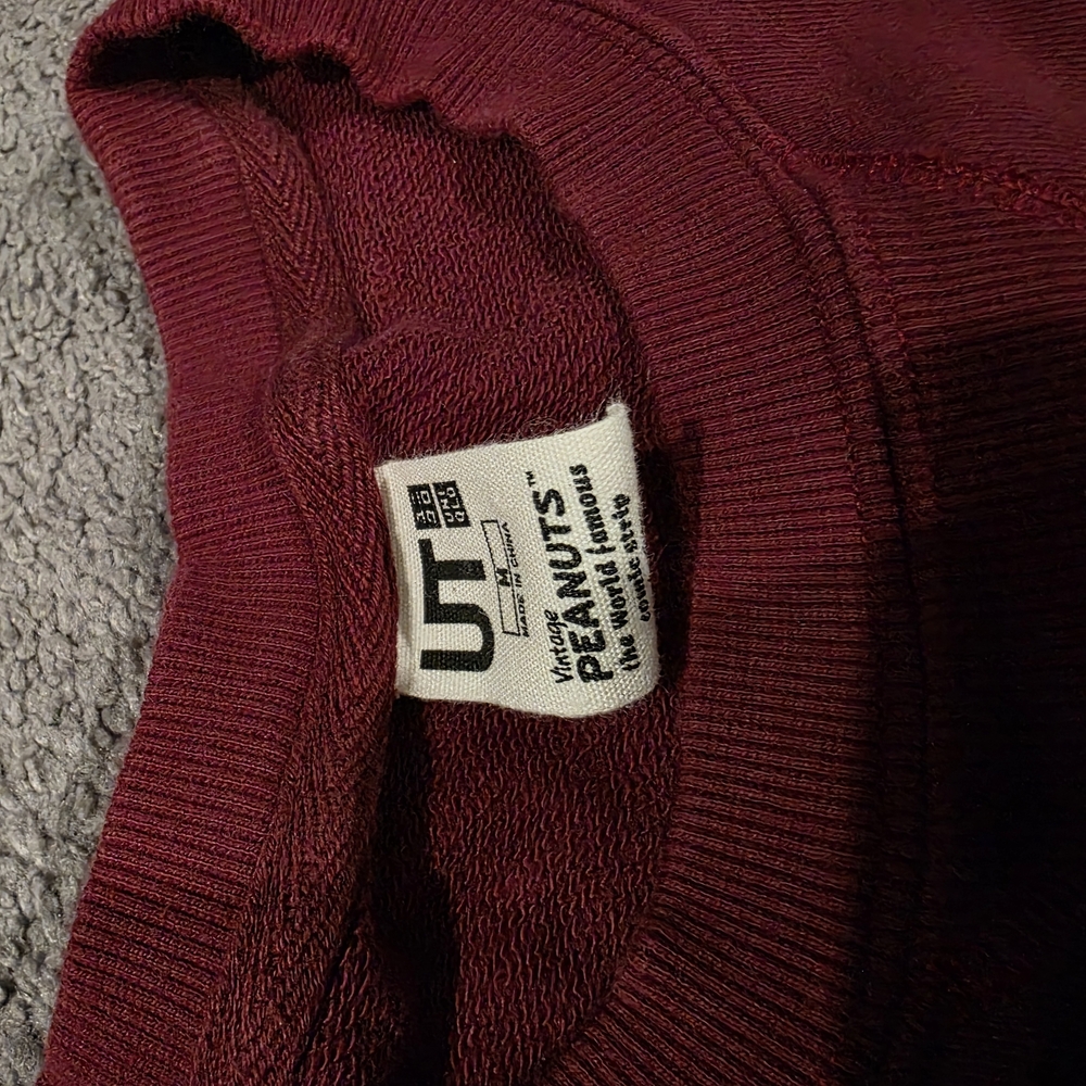 Vintage Peanuts Uniqlo CHARLIE B Maroon Crewneck Medium‎ - Picture 2 of 5